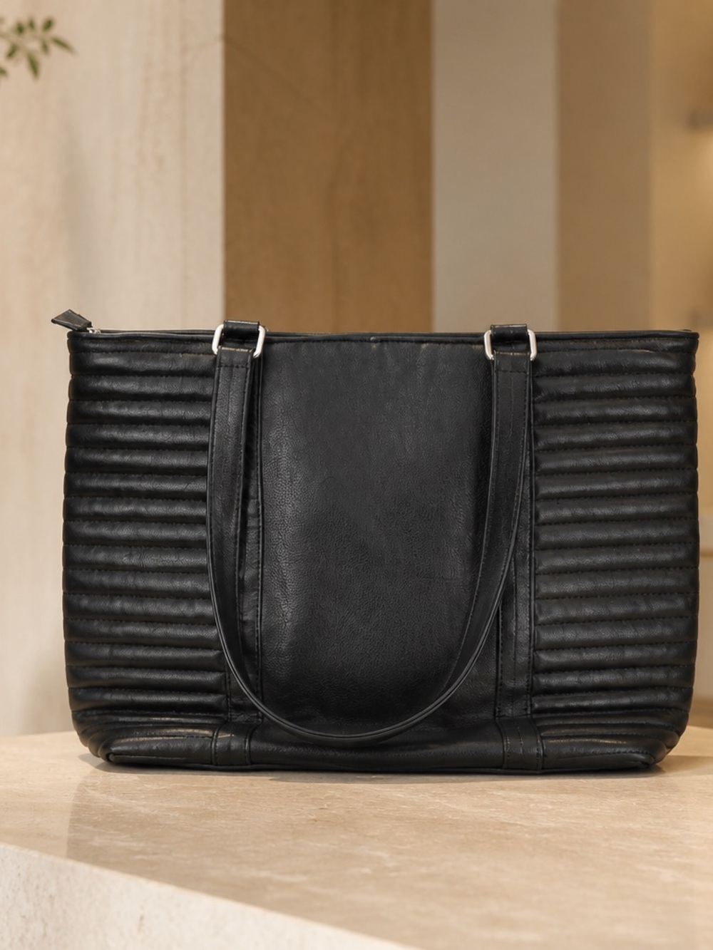 Forever 21 Large Black Ribbed Faux Leather Tote Shoulder Bag Zipper close